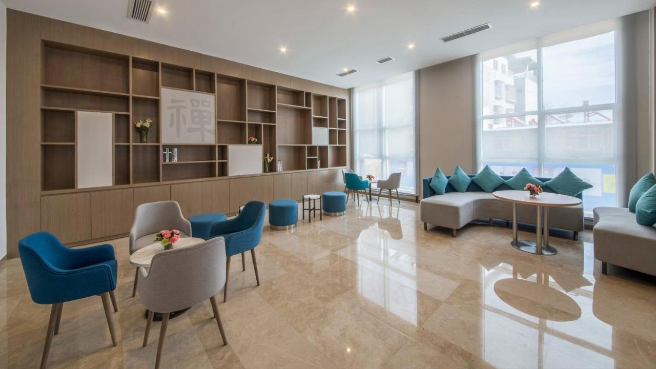 Holiday Inn Express - Xichang City Center By Ihg Exterior photo