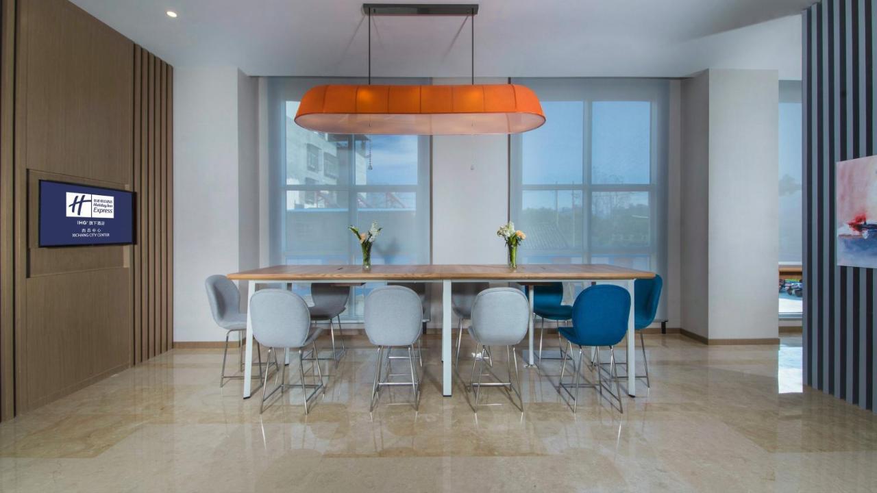 Holiday Inn Express - Xichang City Center By Ihg Exterior photo