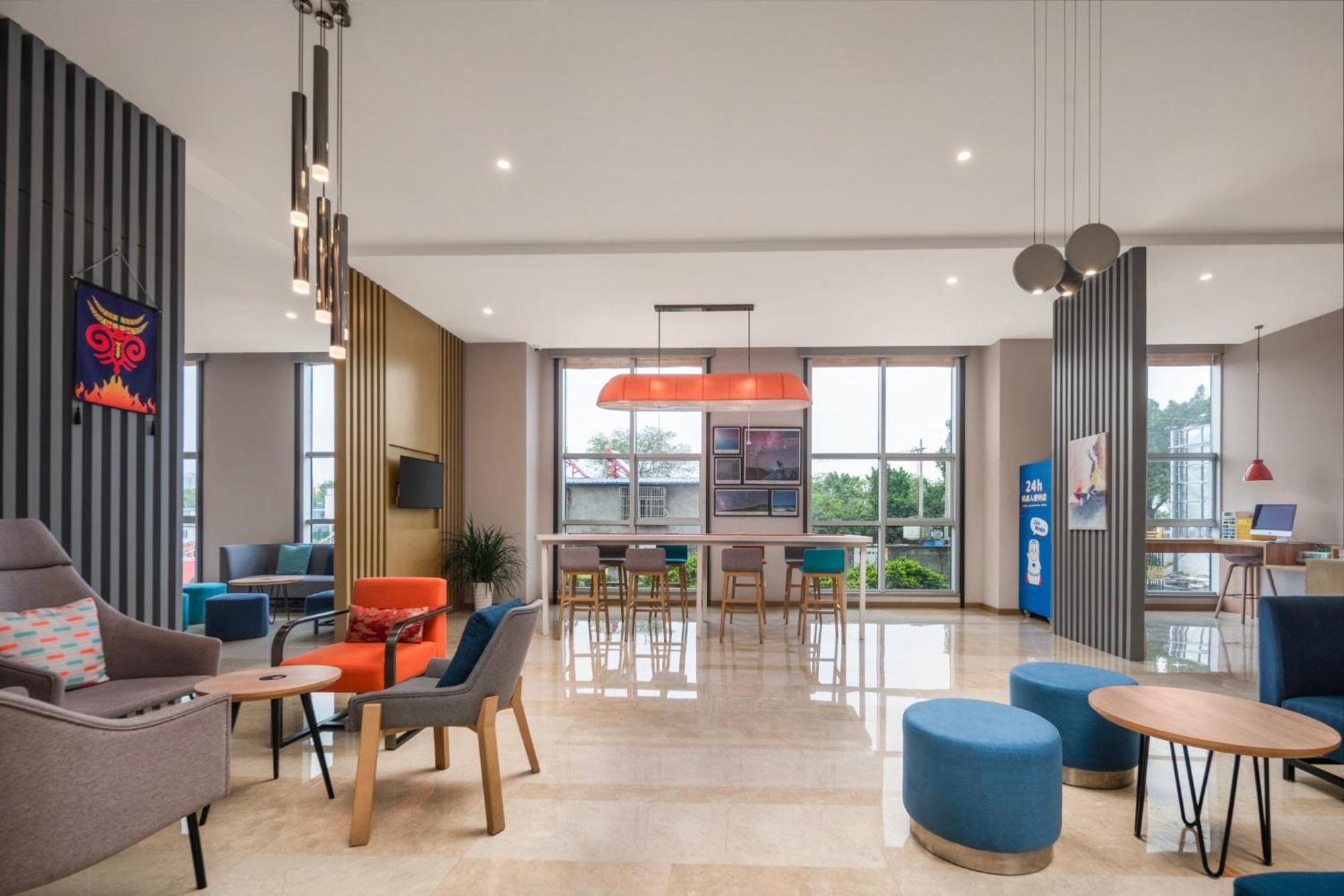 Holiday Inn Express - Xichang City Center By Ihg Exterior photo