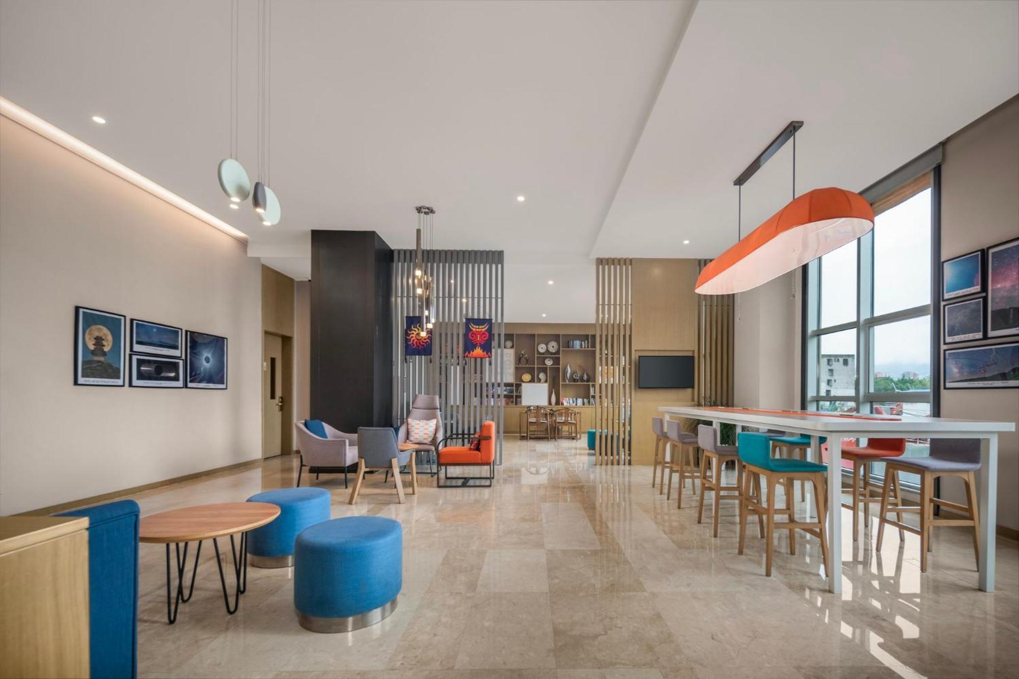 Holiday Inn Express - Xichang City Center By Ihg Exterior photo