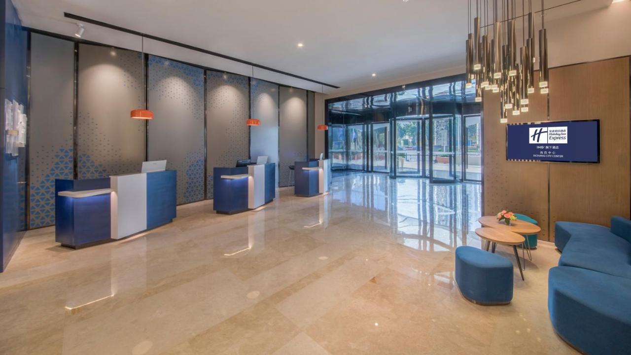 Holiday Inn Express - Xichang City Center By Ihg Exterior photo